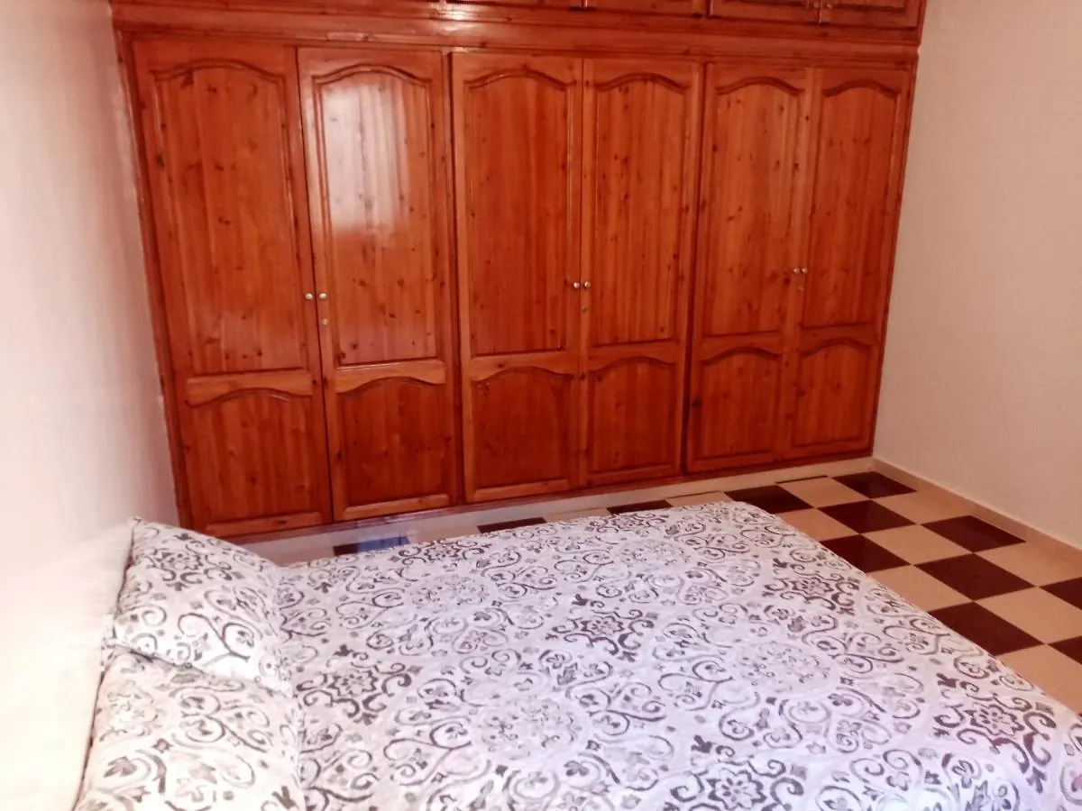 Grand appartement proche de la plage Agadir