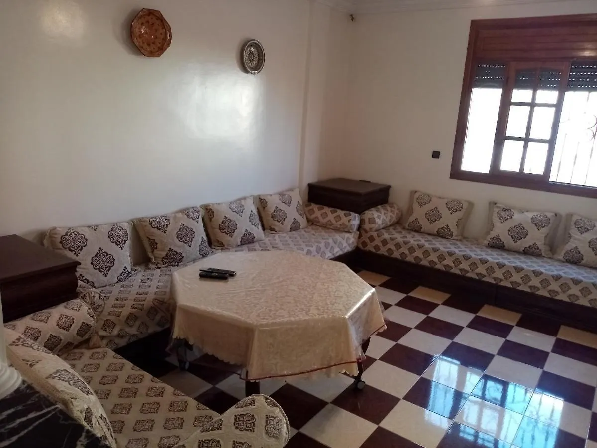 Grand Appartement Proche De La Plage Agadir